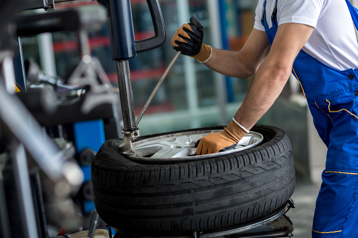 Tire Machine
